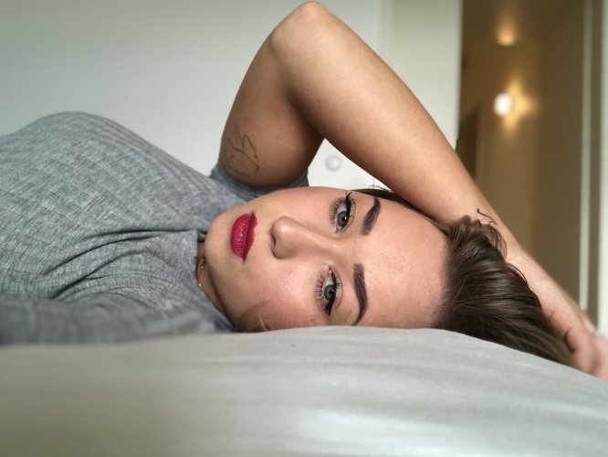 warri0rprincess from City of Portsmouth,United Kingdom